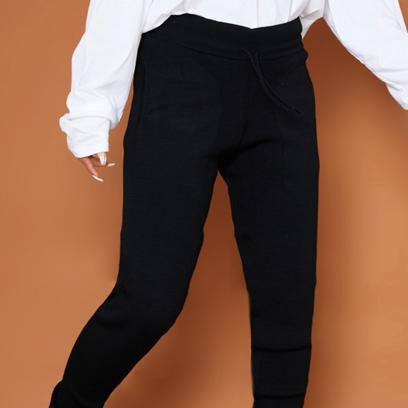 Black Knitted Jogger - Picture 1 of 5
